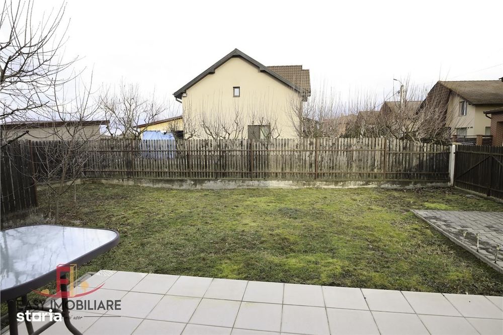 Casa individuala Unirii, 2 dormitoare, 2 bai, 80 mp, zona linistita.