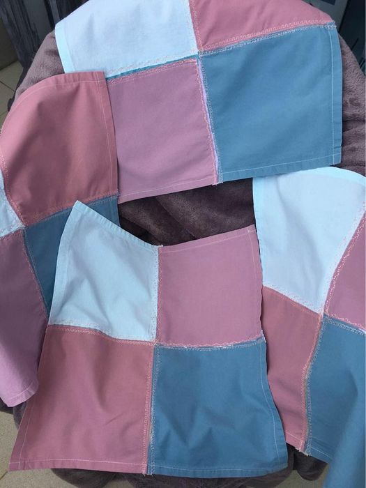 4 броя покривки с бродерия 40/40 см.