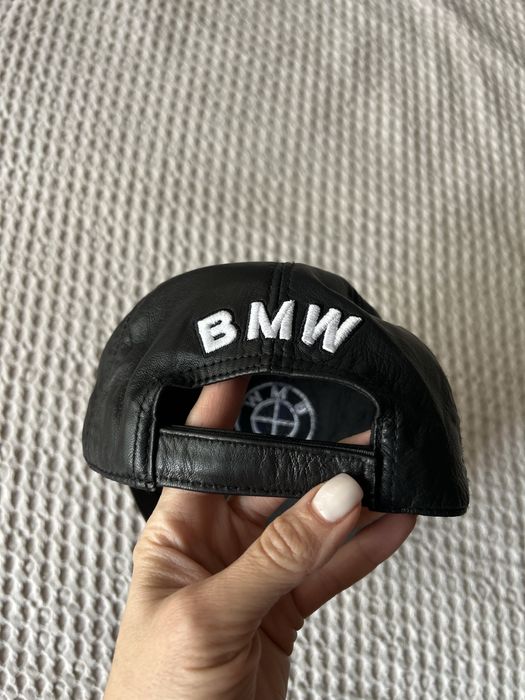 Шапка с козирка BMV /естествена кожа/