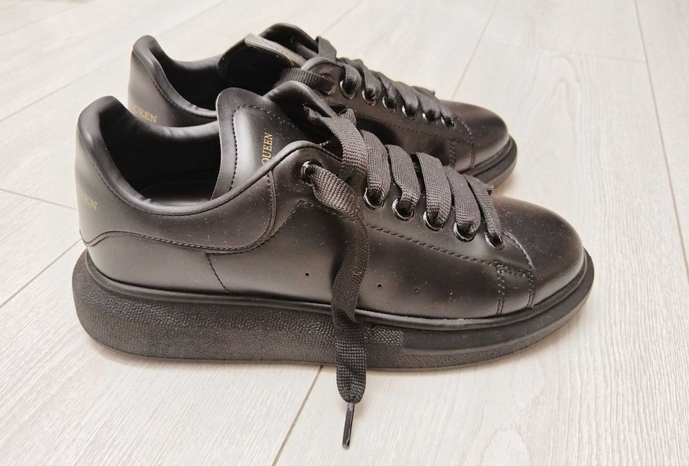 Обувки Alexander McQueen