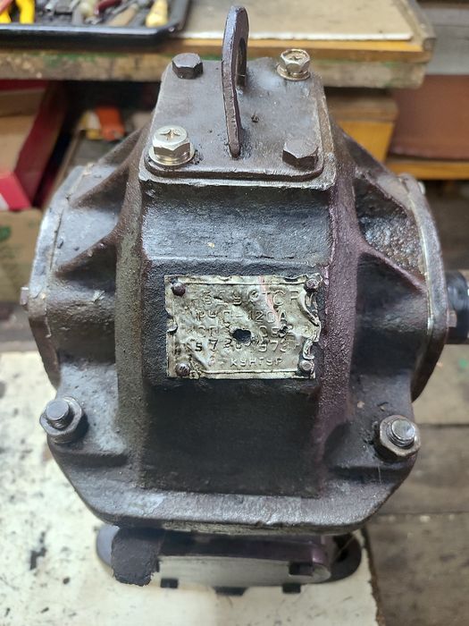 Продам редуктор РЧП-120А