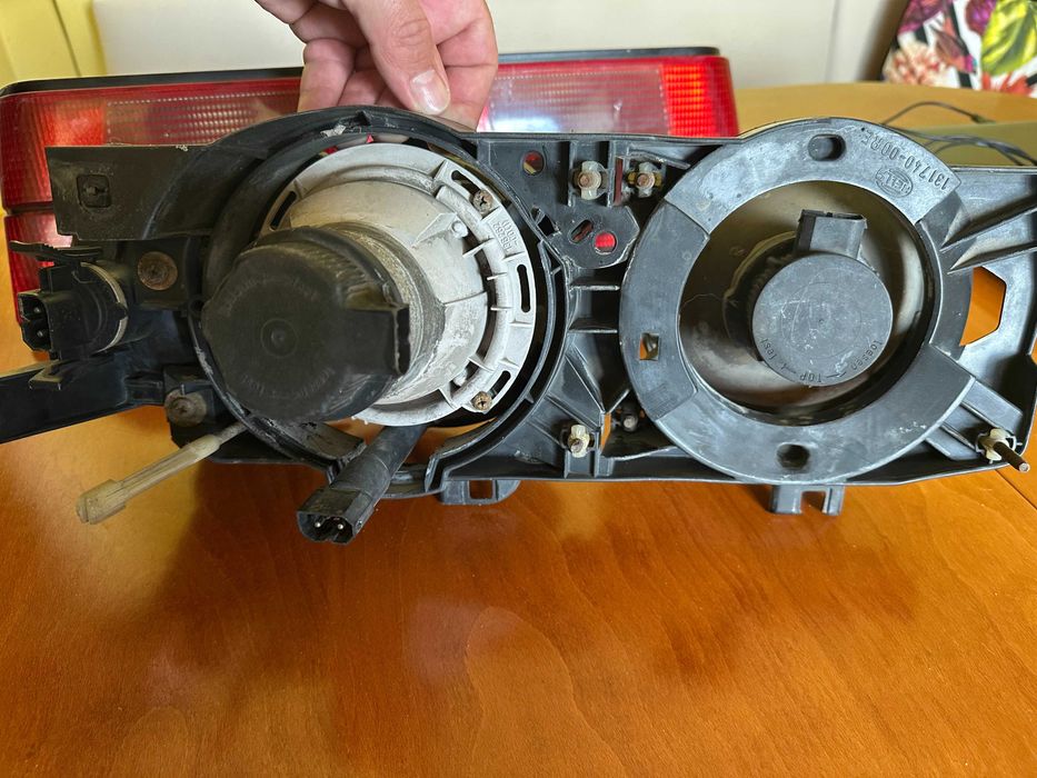 Оригинални BMW E34 Фарове HELLA