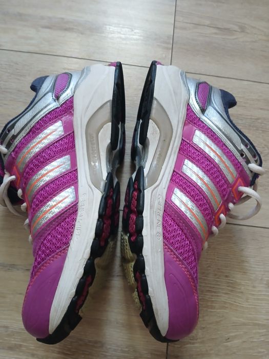 ADIDAS дамски маратонки 38