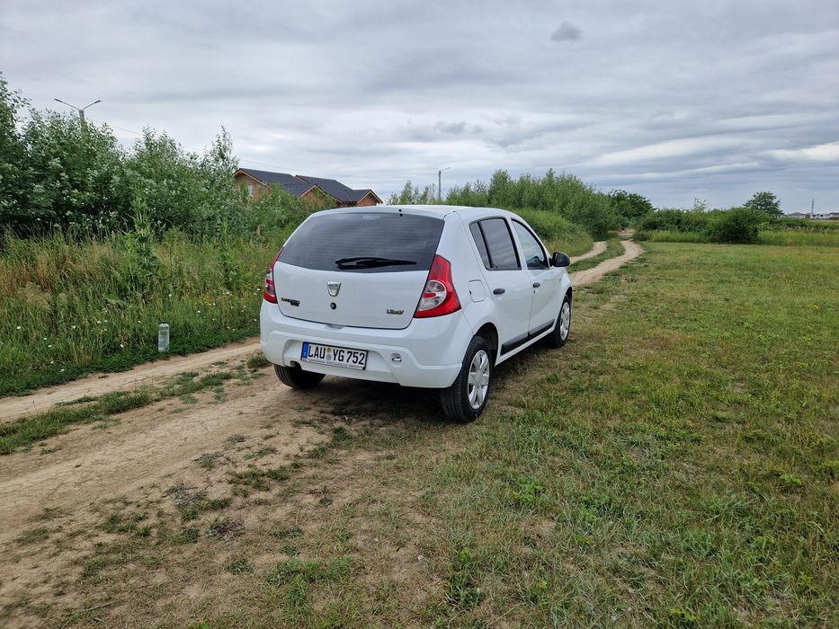 DACIA Sandero 2010 — imagine 4