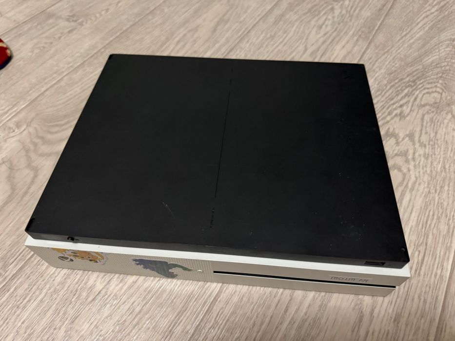 Xbox one s продам