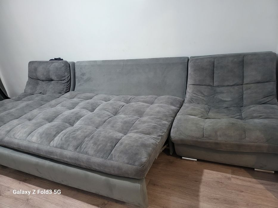 Продам диван в хорошем состояние
