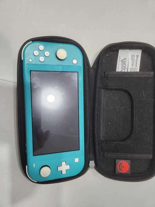 Nintendo Switch Lite
Консоль новая, ранее не использова