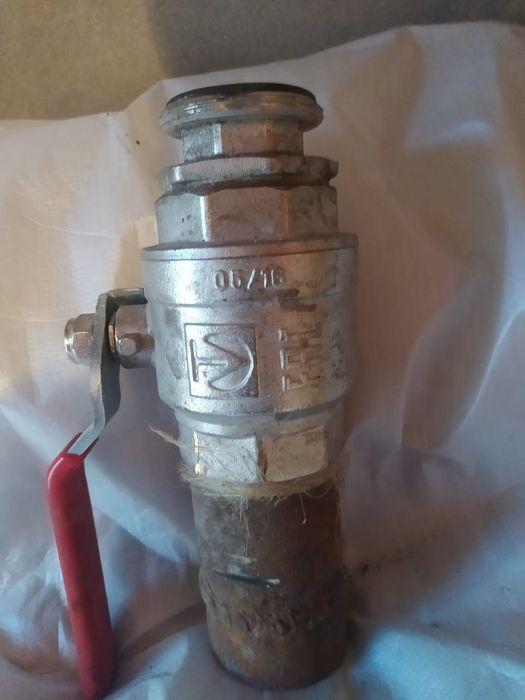 Шаровый кран водопроводной