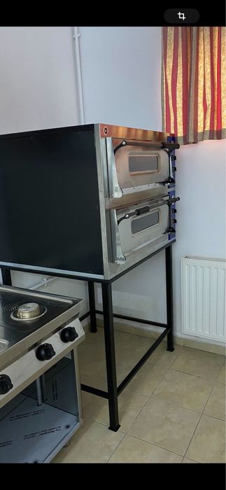 Cuptor pizza electric