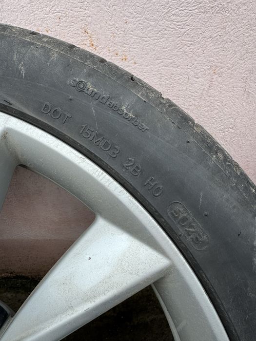 Set 4 roti complete Tesla Model 3 - Jante 19" originale + anvelope