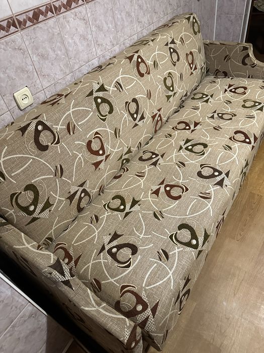 Продам диван за символическую сумму
