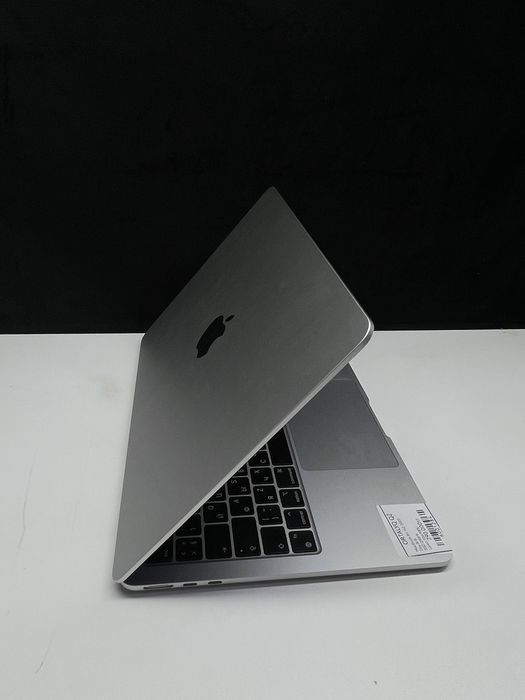 MacBook air m2/Ortalyq