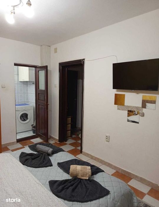 Garsoniera - parter - Zona Gara