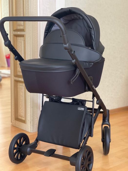 Продам Коляску ANEX E-type