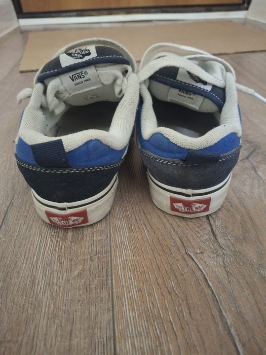 Продаётся кроссовки Vans knu skool