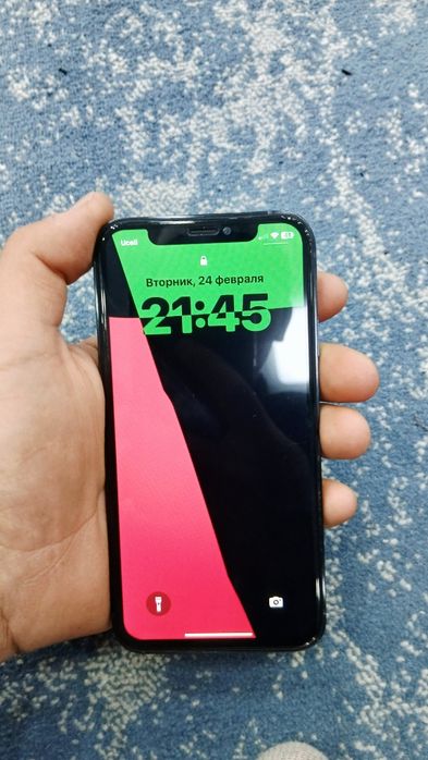 Iphone 12 korpus qo'yilga xs hamma narsasi radnoy