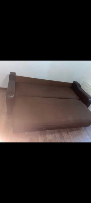 Vând ,Canapea extensibilă