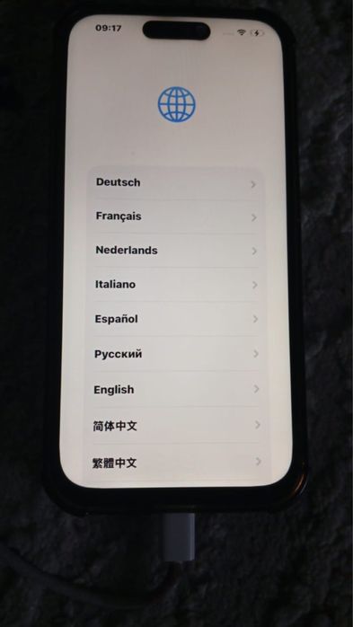 Продам б/у iPhone 15 Pro