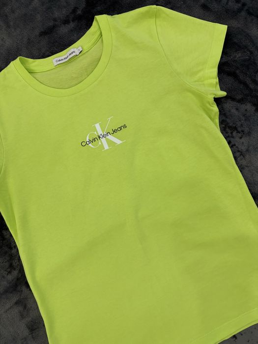 Calvin Klein тениска цвят лайм
