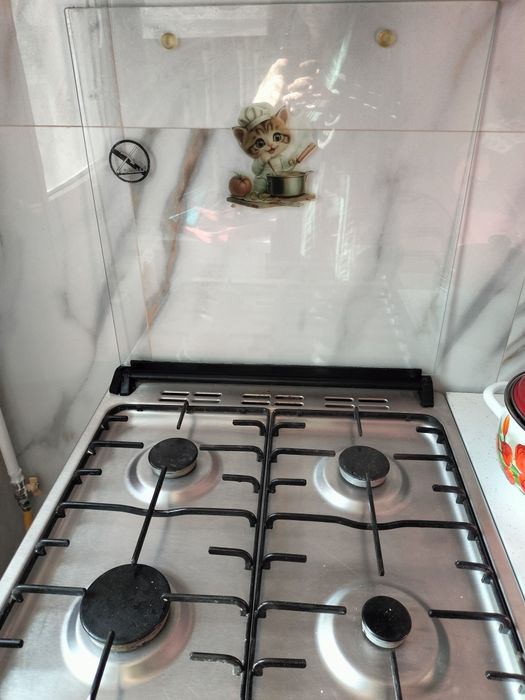 Vând aragaz pe gaz arctic