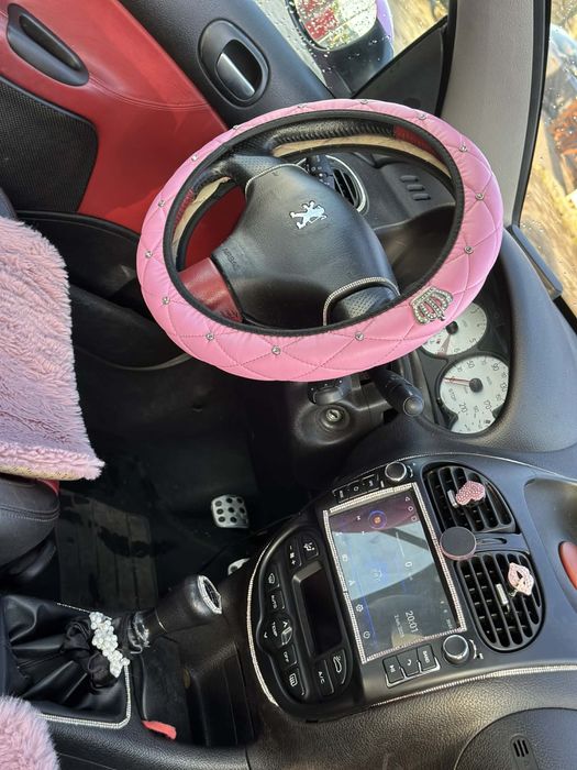 Se vinde Peugeot 206cc roz decapotabil