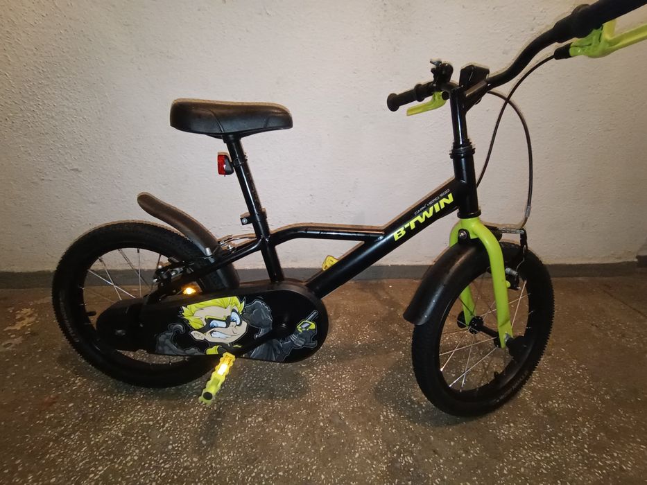 Bicicleta Btwin Dark Hero 500 16"- 105-120 cm