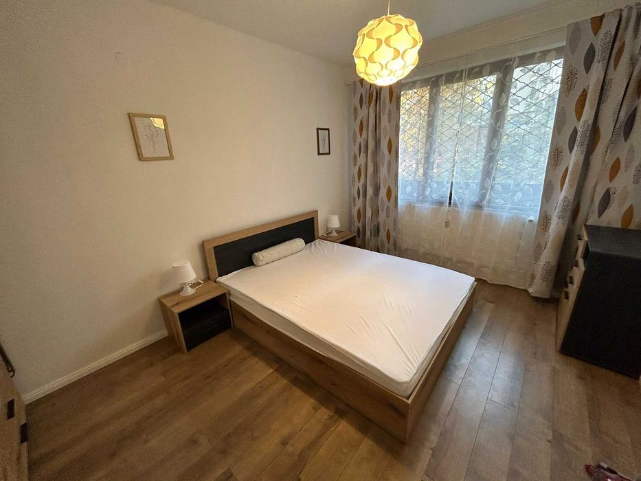 Дава се под наем Двустаен апартамент в София, Лозенец - 72 кв.м за 750 € - Снимка #4