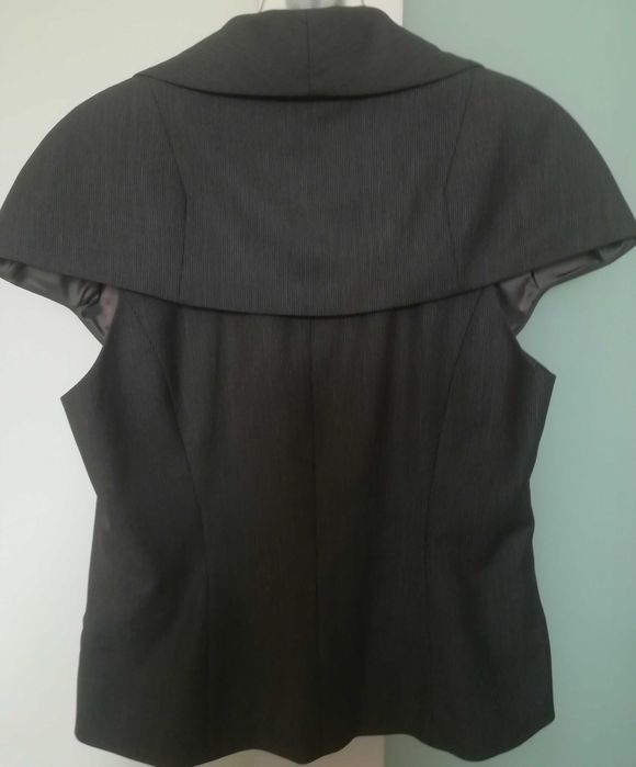 Eлегантен дамски елек