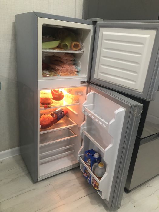 Продам холодильник мини