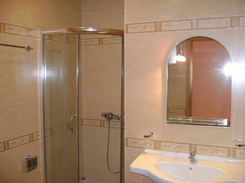 Продава се Едностаен апартамент в София, 7-ми 11-ти километър - 58 кв.м за 1018 €/кв.м - Снимка #2