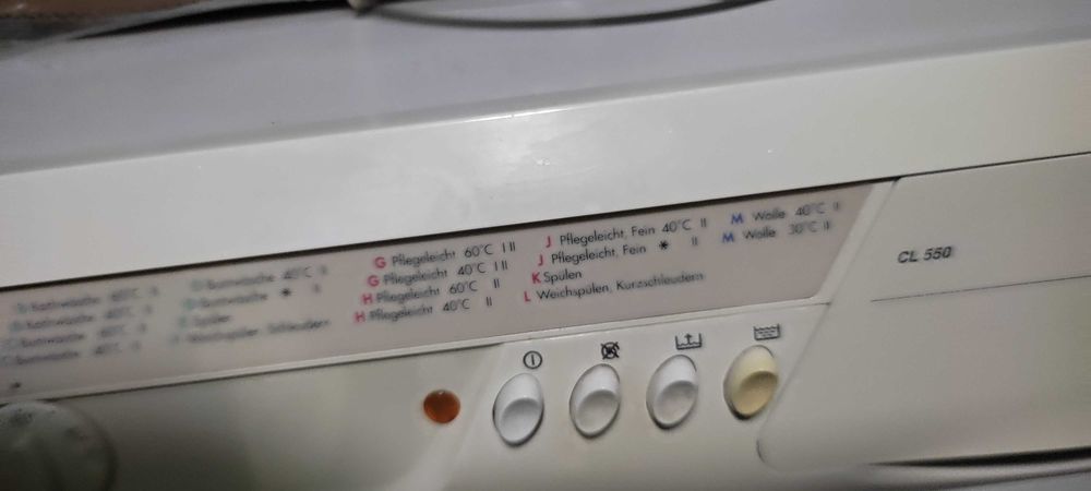 Продавам пералня Conegliano, model CL 650, 5 kg.