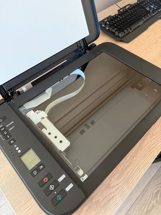 Като НОВ! Принтер Canon Pixma TS3150 + подарък хартия