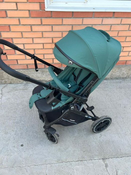 Продам прогулочную коляску