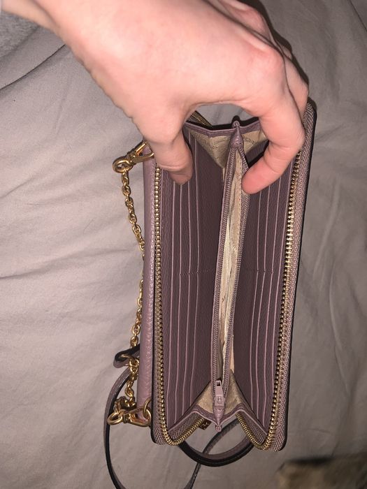 Geanta Coccinelle impecabila