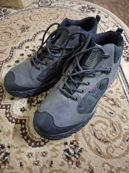 Продам осене-весеннию  обувь