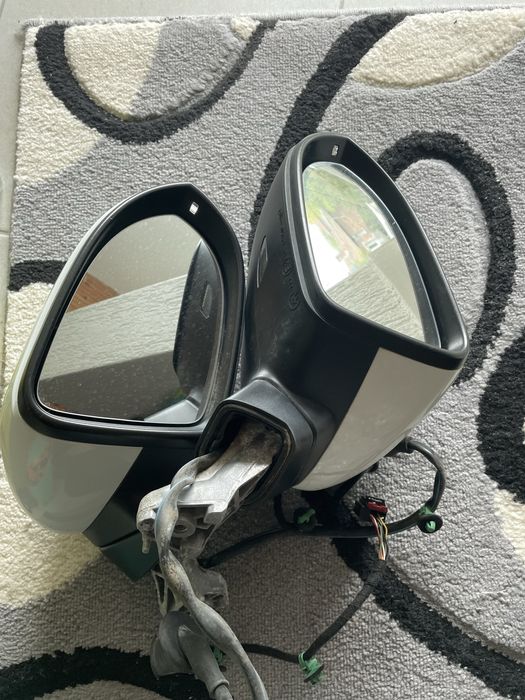 Странични огледела за пасат б8