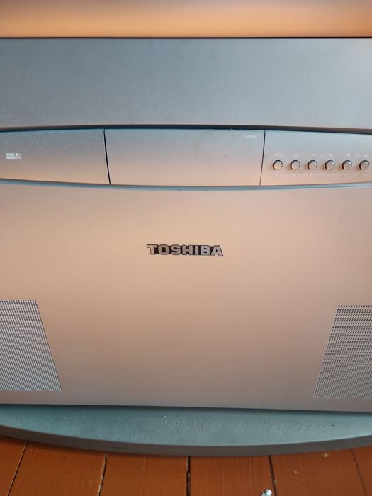 Телевизор проекционный