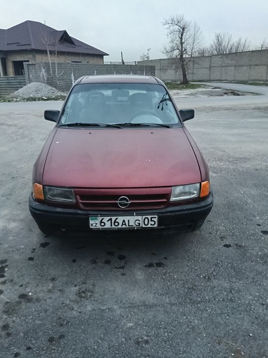 Машина продается Опель астра