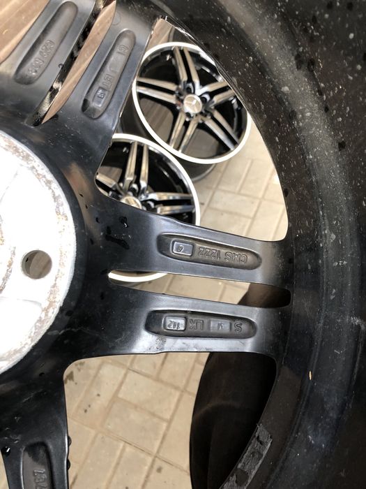 Диски на Мерседес R18