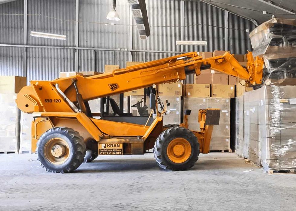 Incarcator Telescopic de inchiriat / Inchiriez Telehandler / Manitou