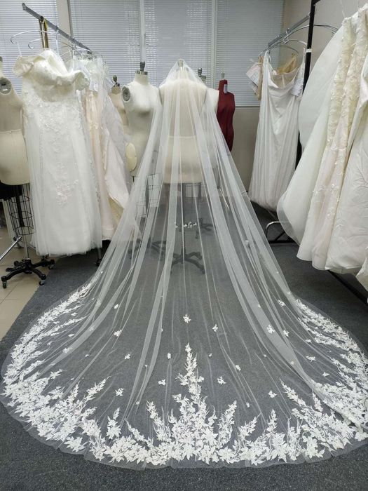 Rochie de mireasă Esposa Nadiya – alb imaculat, stil prințesă, mărimea S (Oradea)