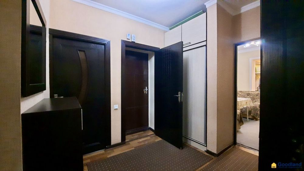 Продаётся 3-комнатная квартира рядом с аэропортом (олтинводий)