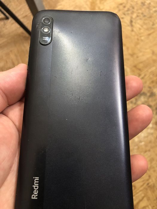 Redmi 9A 2/32 sotiladi holati chotki