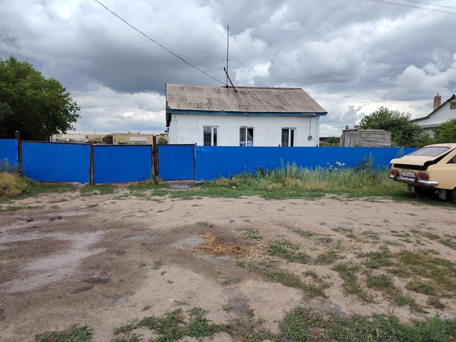 Дом продаю два млн стоить. Ш8