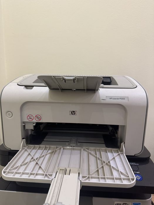 Лазерный принтер HP LaserJet P1005