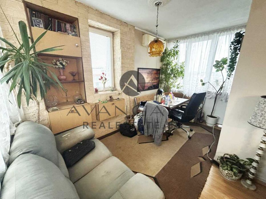 Продава се Тристаен апартамент в Пловдив, Тракия - 76 кв.м за 2237 €/кв.м - Снимка #3