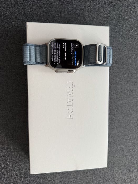 Apple watch ultra 3 natural titanium 49mm