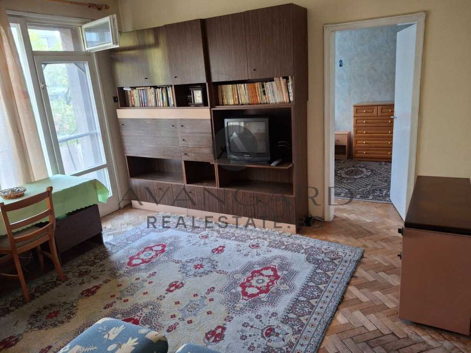 Продава се Тристаен апартамент в Пловдив, Кючук Париж - 82 кв.м за 1220 €/кв.м - Снимка #3