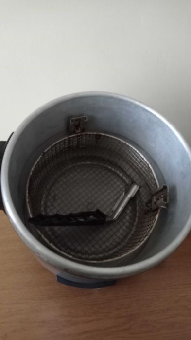 Фритюрник ROWENTA И НОВ филтър