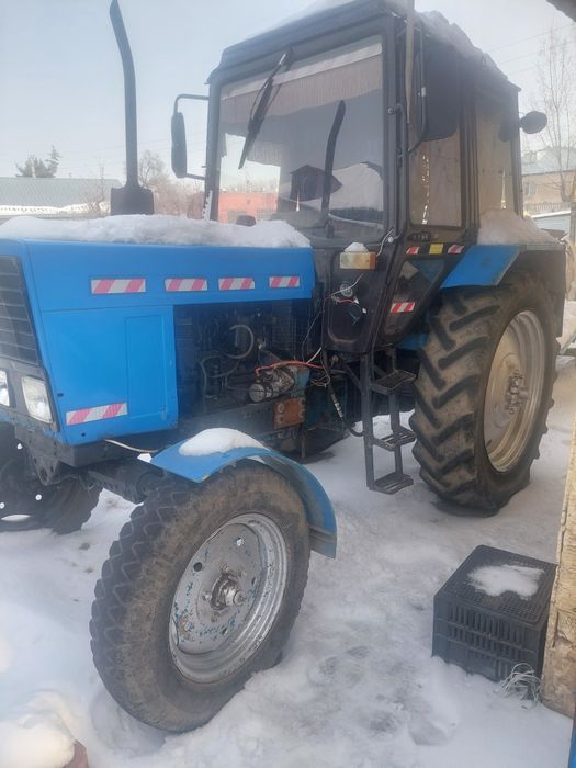 Мтз  трактор 2011 года с техникой